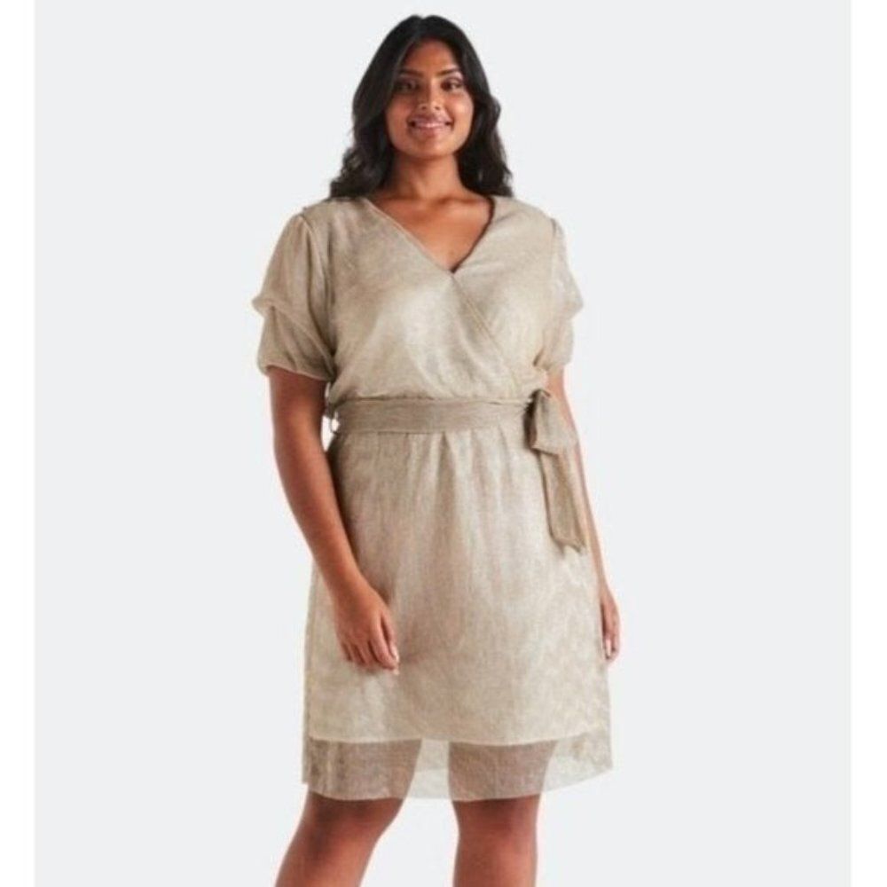 Estelle Gold Glamour Short Sleeve Wrap Dress Size AUS 22 US 4x